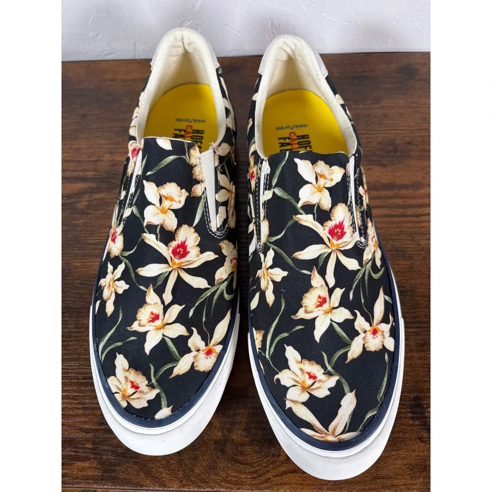 SeaVees Hawthorne Slip On Magnum Mens 10 Black Star Orchid Floral Hoffman Fabric